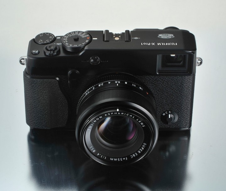 Fujifilm X-Pro1 interchangeable lens camera is official with 16MP APS-C ...